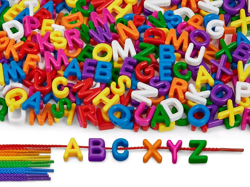 L83. Set Enhebrado de Letras Mayúsculas