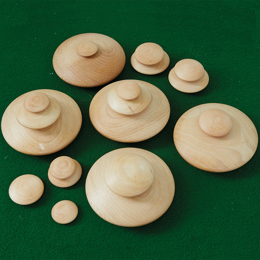 CE89. Piedras de madera
