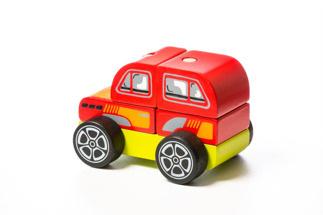S126. Jeep Apilable de Madera Rojo